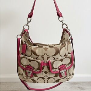 Coach Daisy Signature Pocket Hobo 🌸